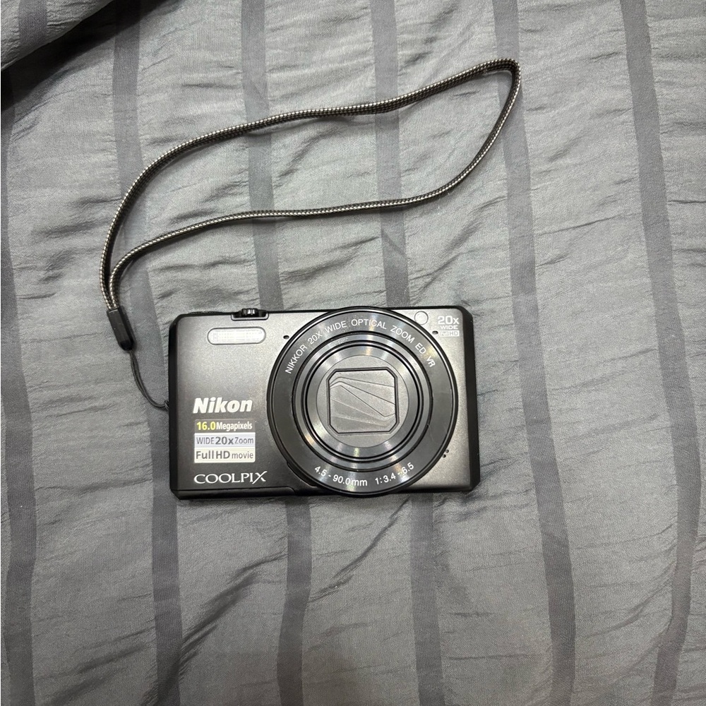 Nikon COOLPIX Black Digital Camera